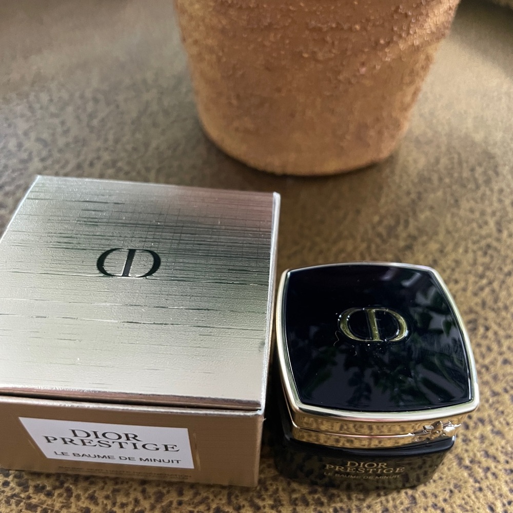 Dior - Picture 3 of 8